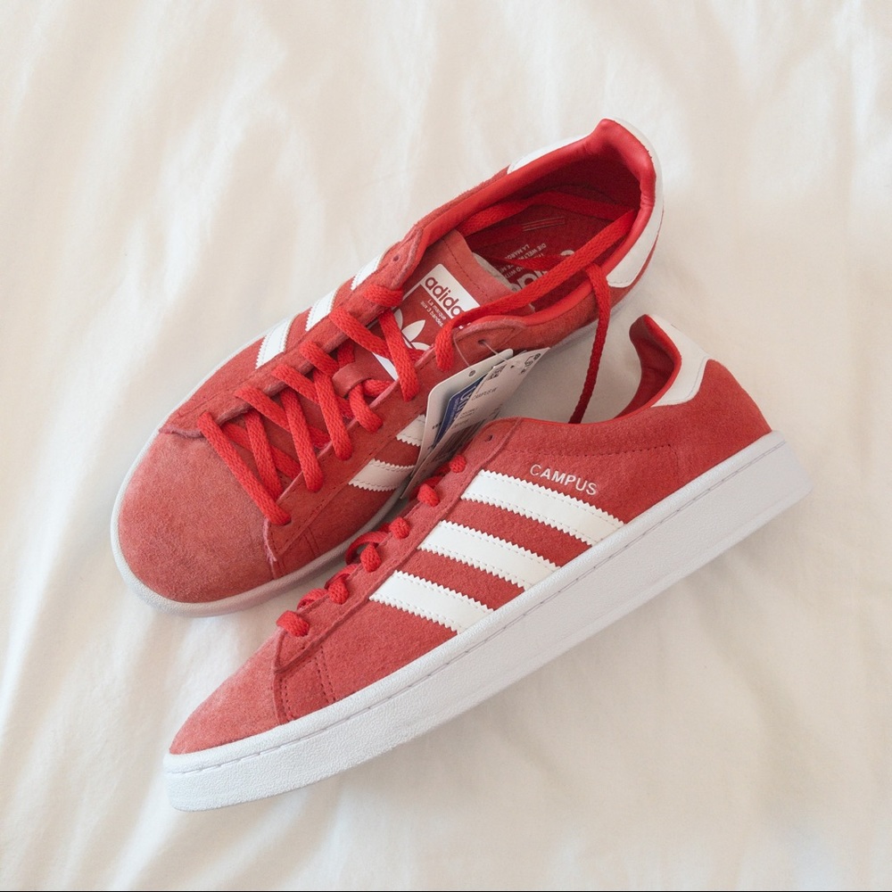 Adidas campus